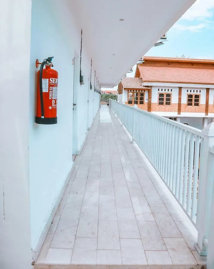 Hikari Guesthouse Seminyak 0*, BALI